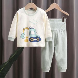 Ensemble pyjama en coton motif tracteur