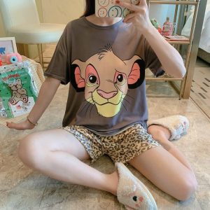 Pyjama deux pièces marron motif Simba